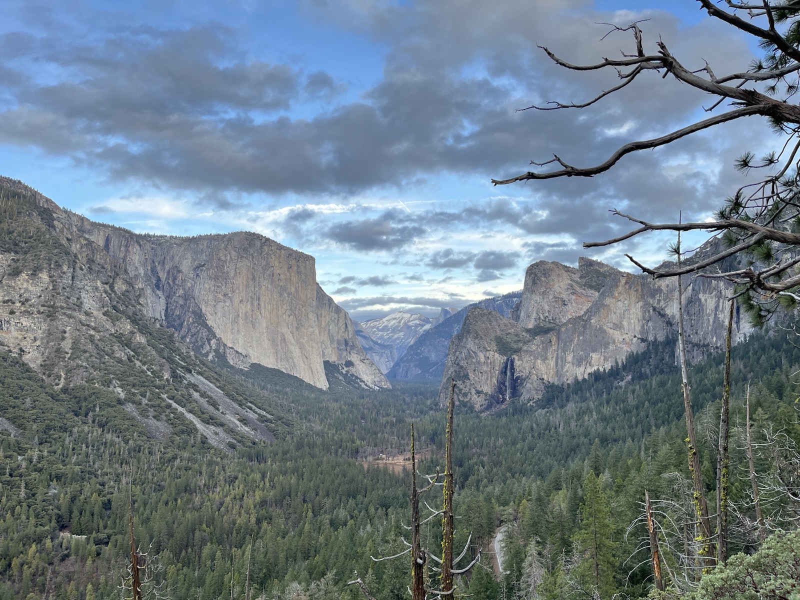 El Capitan and Half Dome at dusk from Tunnel View, Yosemite